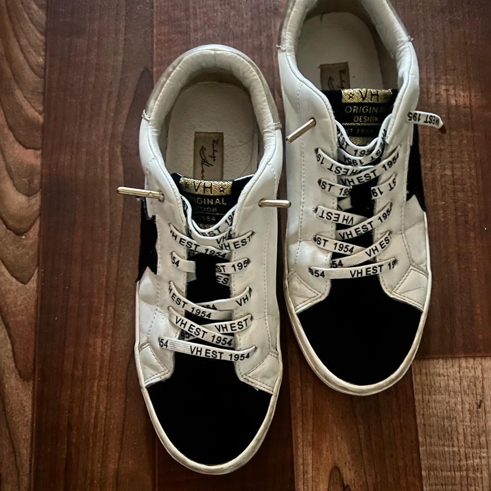 Vintage Havana Sneakers